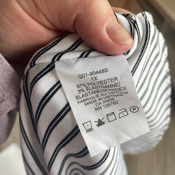 Pennington 1X Striped Women's Top - Black and White - Picture 4 of 4